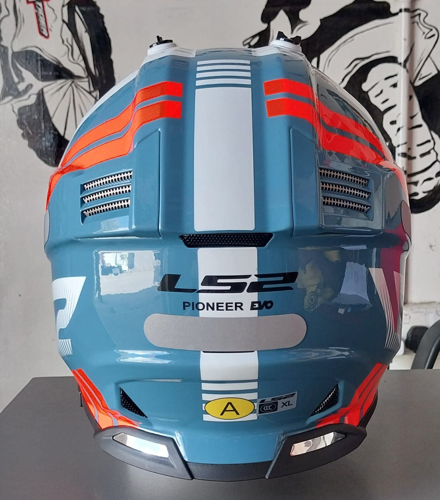 Pioneer white orange back.jpg