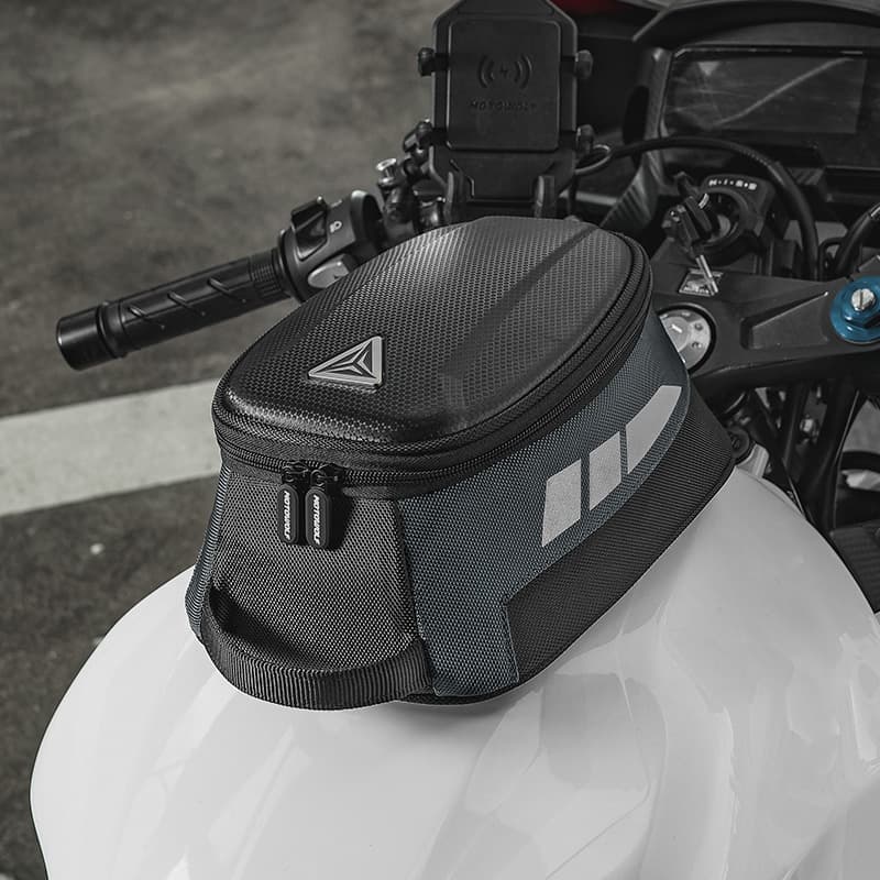 Motorcycle magnetic fuel tank bag (MB1)