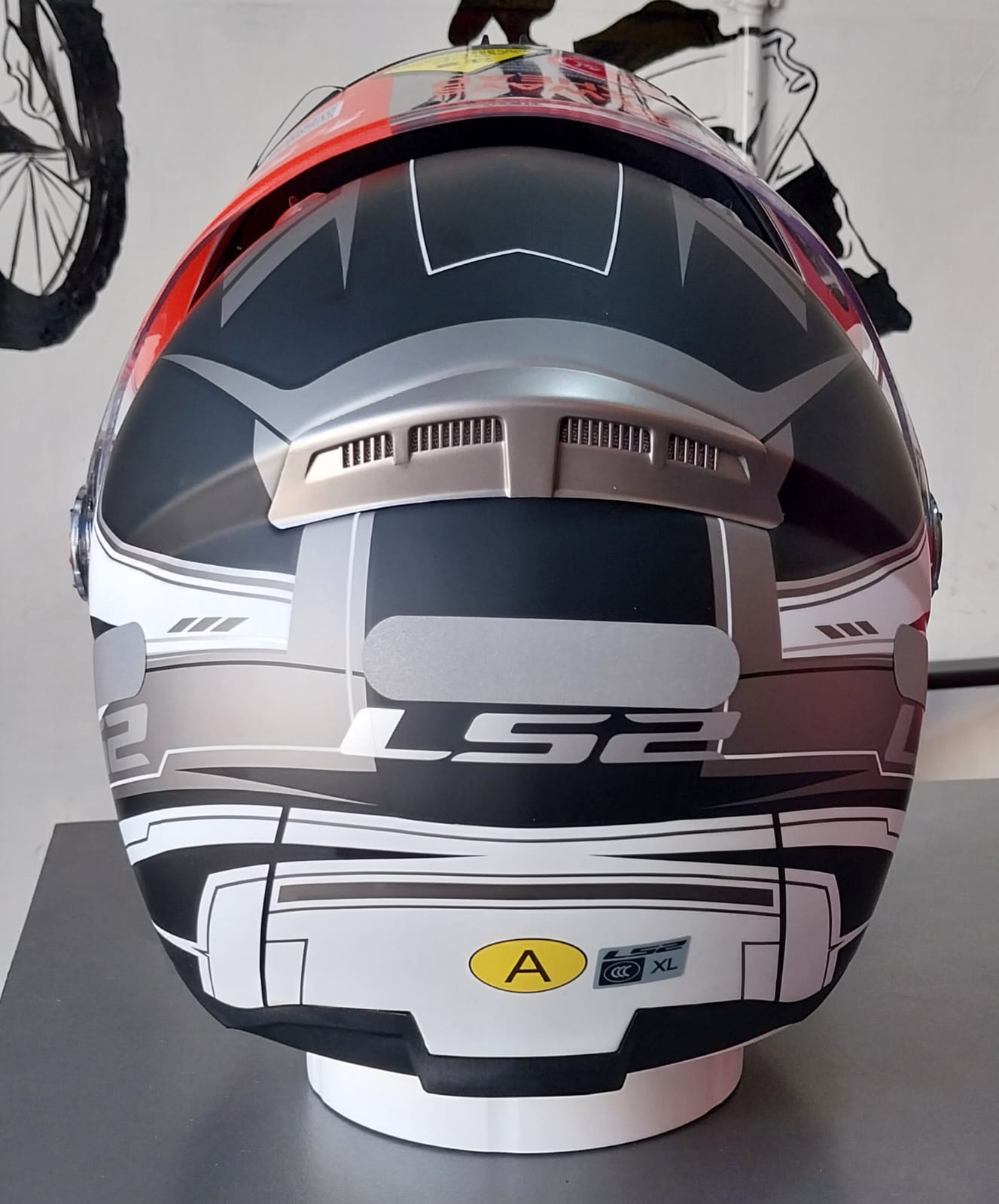 LS2 Modular Black White - 73e4d65a-44d0-43f4-bf1b-a0b8ccca2a63.jpg | Premium Motorcycle Gear Kenya